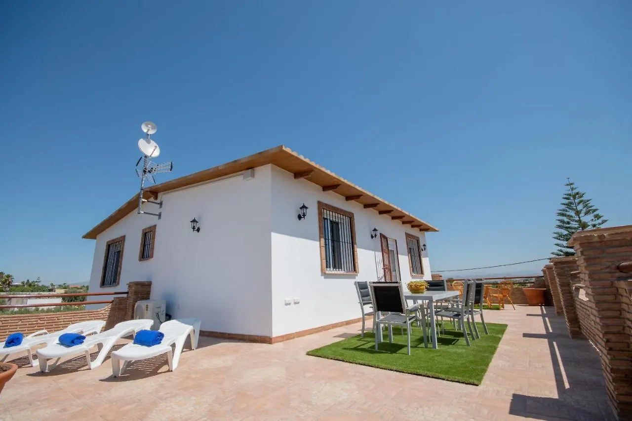 Cubo'S Casa Rural Tirado Alhaurín el Grande 0*,  Spagna